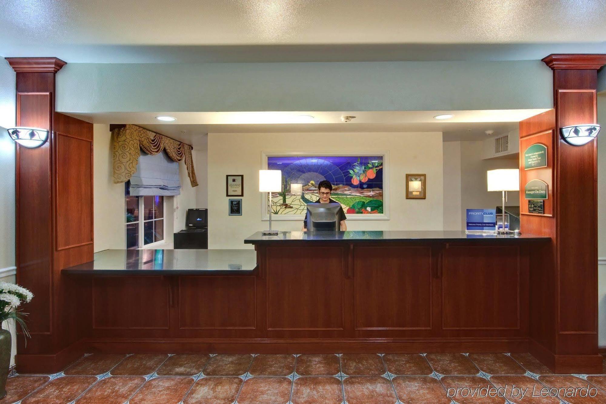 Holiday Inn Express Calexico, An Ihg Hotel מראה חיצוני תמונה